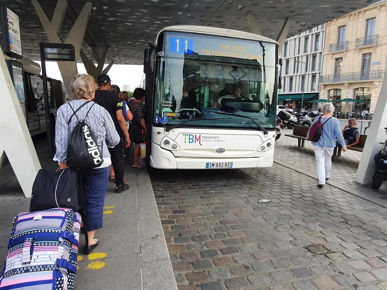 Salaires, fierté au travail, avantages : Keolis veut attirer 245 nouveaux conducteurs TBM en 2024