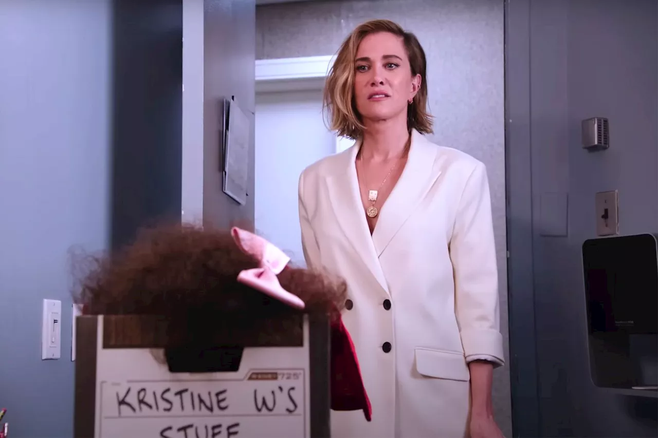 Kristen Wiig Returns to 'SNL' and Reflects on Her Time as a Cast Member