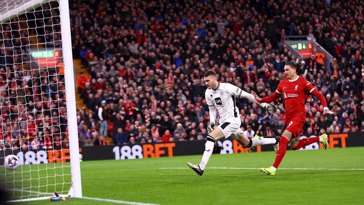 Liverpool bleibt an der Spitze der Premier League