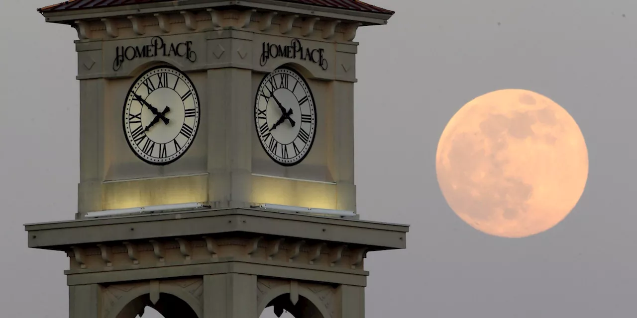 Dobbiamo decidere che ora è sulla Luna