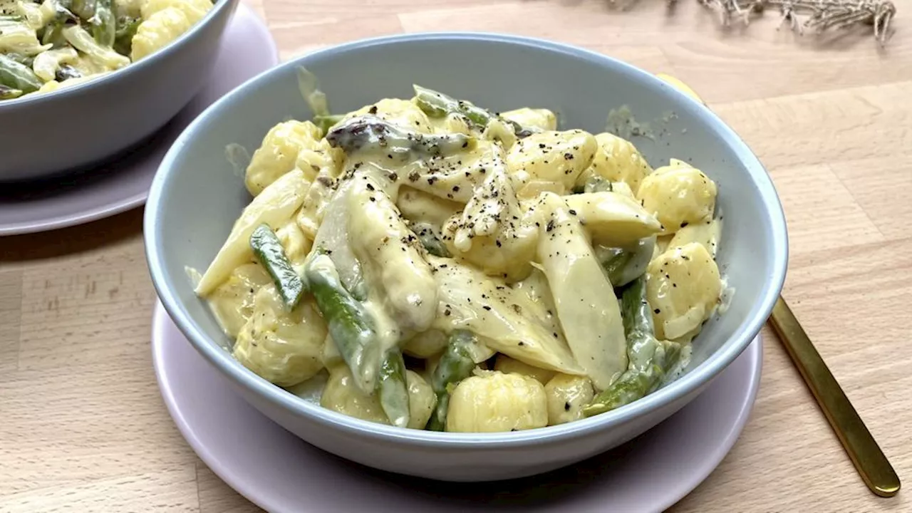 Leichtes Blitzrezept: Cremige Gnocchi-Pfanne mit grünem Spargel