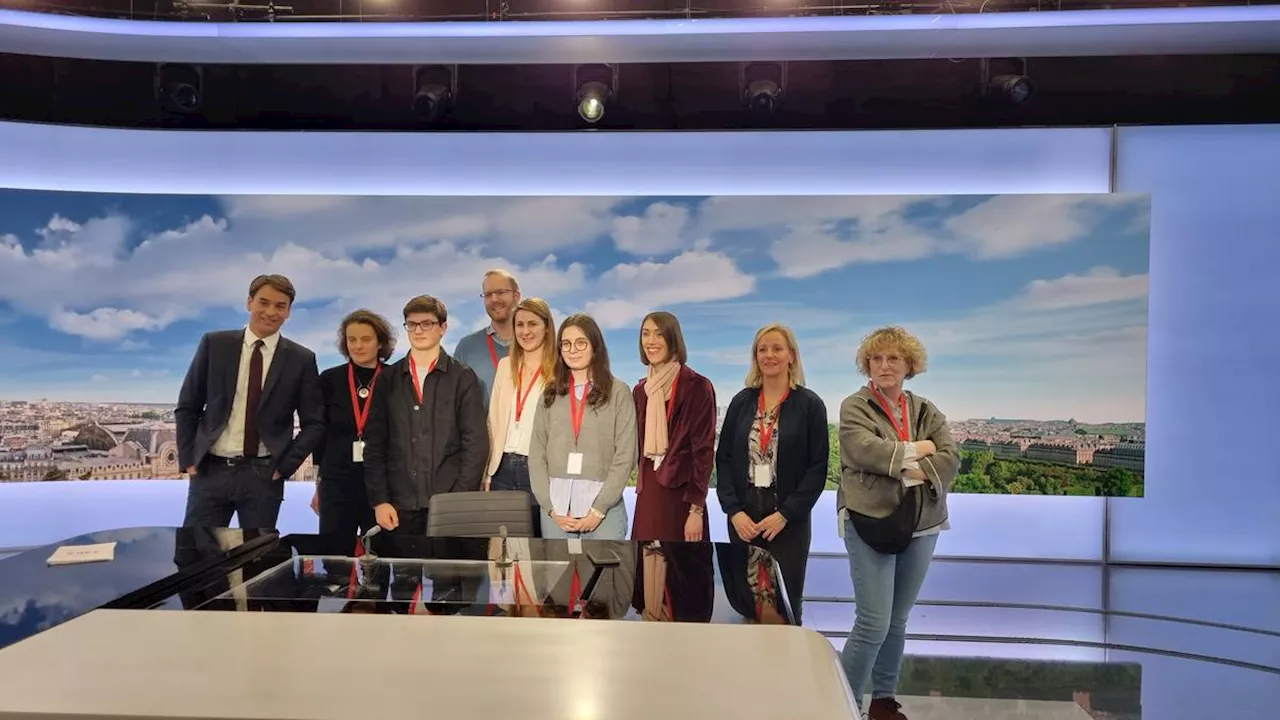Les lecteurs de « Sud Ouest » dans les coulisses du 13 Heures de Julian Bugier