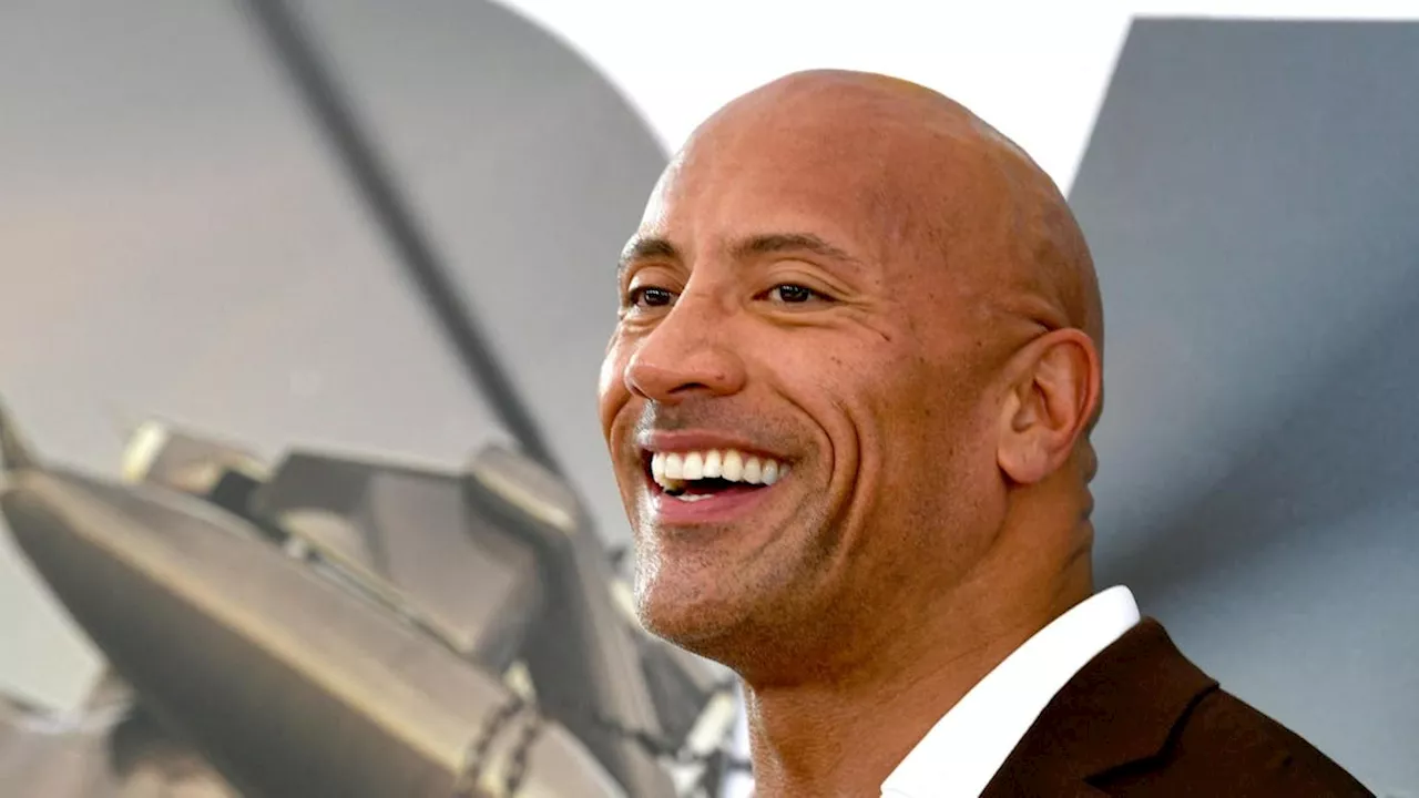 Dwayne Johnson wirbt trotz Glatze für Haarpflege-Produkte