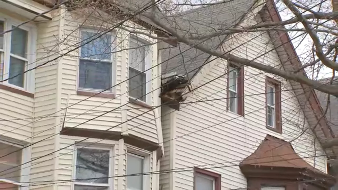 New Jersey earthquake causes some structural damage to homes in Newark