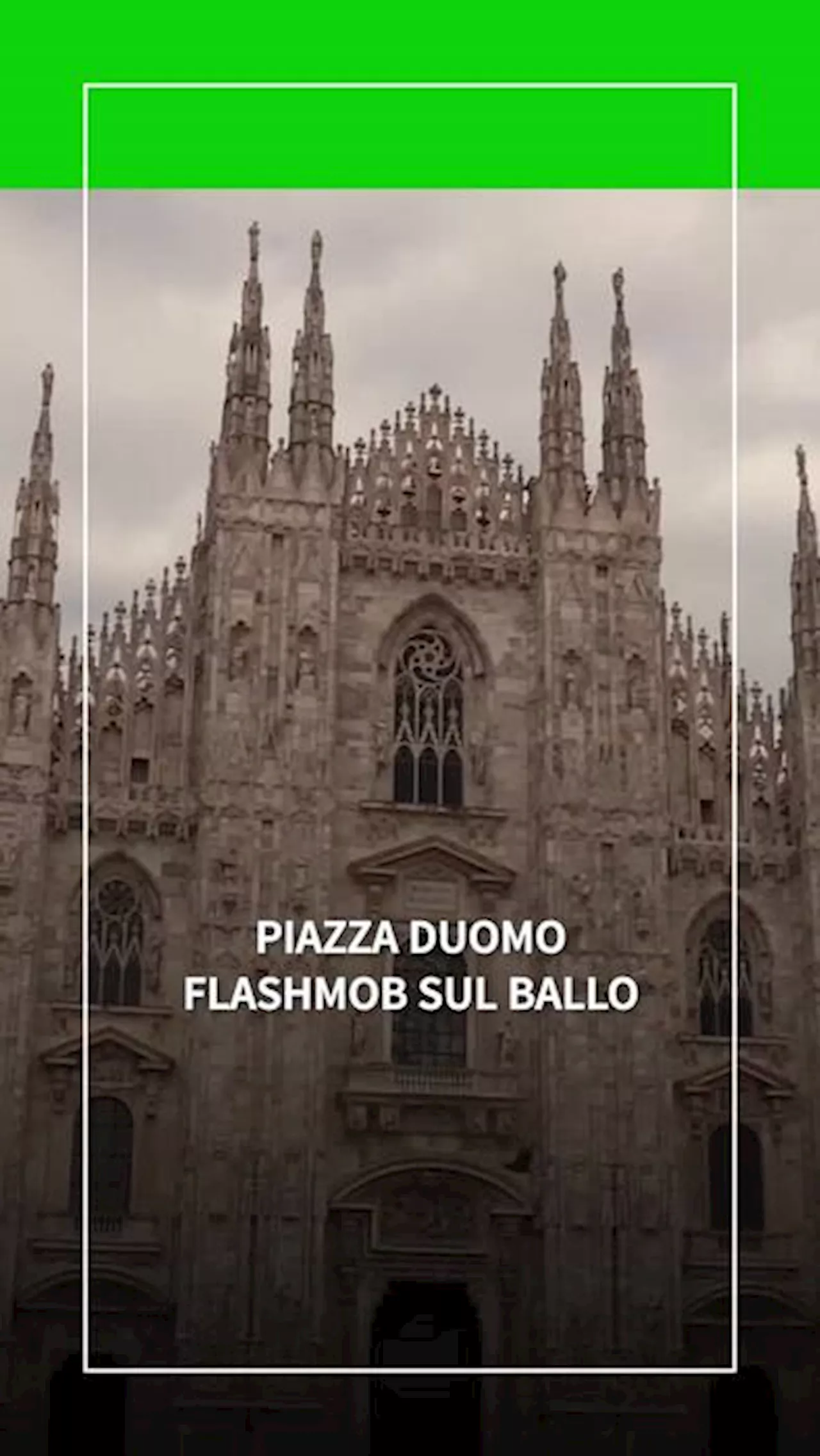 Milano, il lancio di 'Billy Elliot' a piazza Duomo