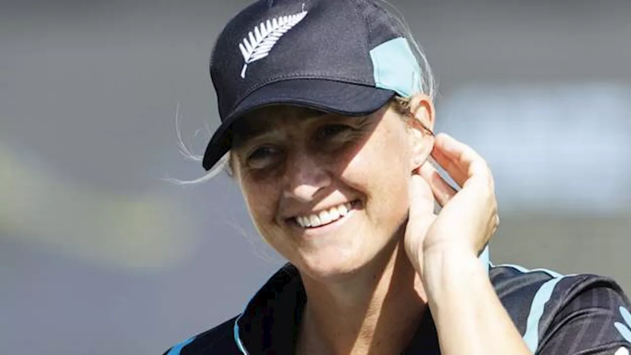 New Zealand boosted by Devine return for third ODI