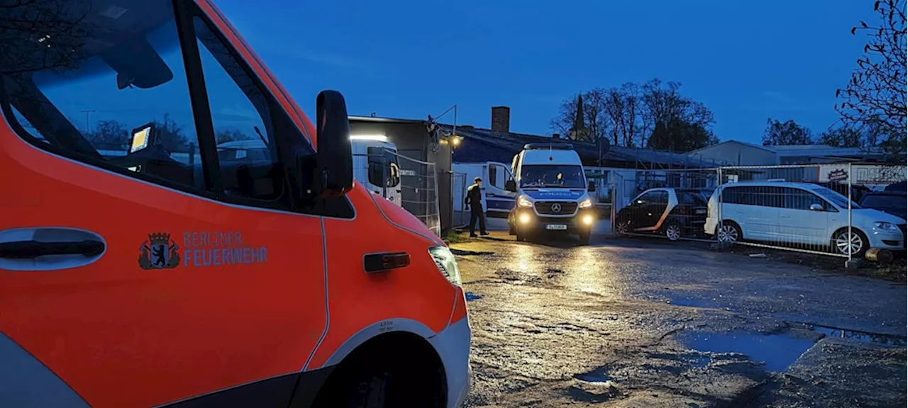 Berliner Polizei hebt riesiges illegales Drogenlabor in Bohnsdorf aus