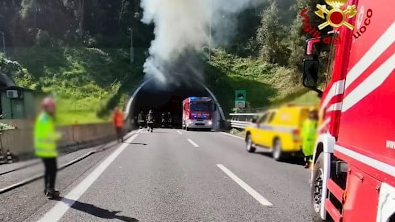 Unfall auf Adria-Autobahn: Toter nach Laster-Crash im Tunnel