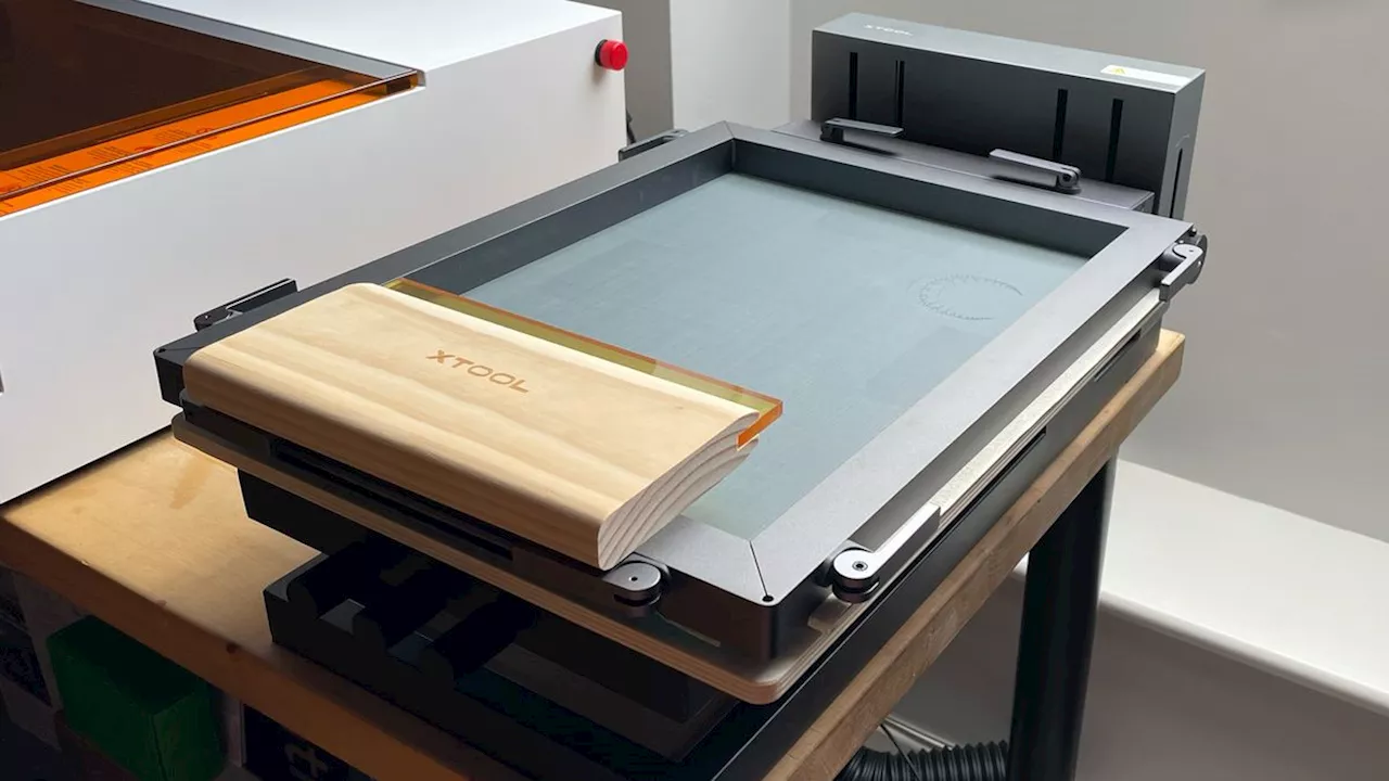 xTool Introduces Easy-to-Use Screen Printing Setup