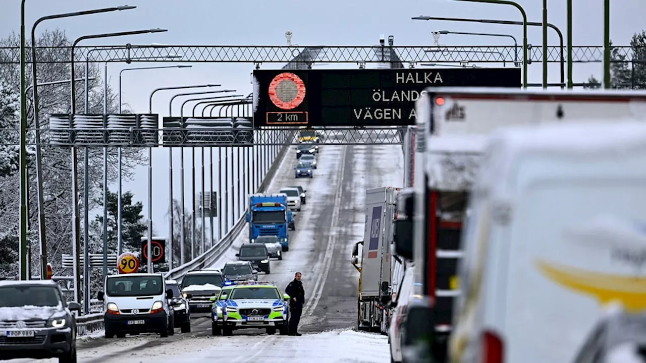 – sluta skylla trafikkaoset på politikerna