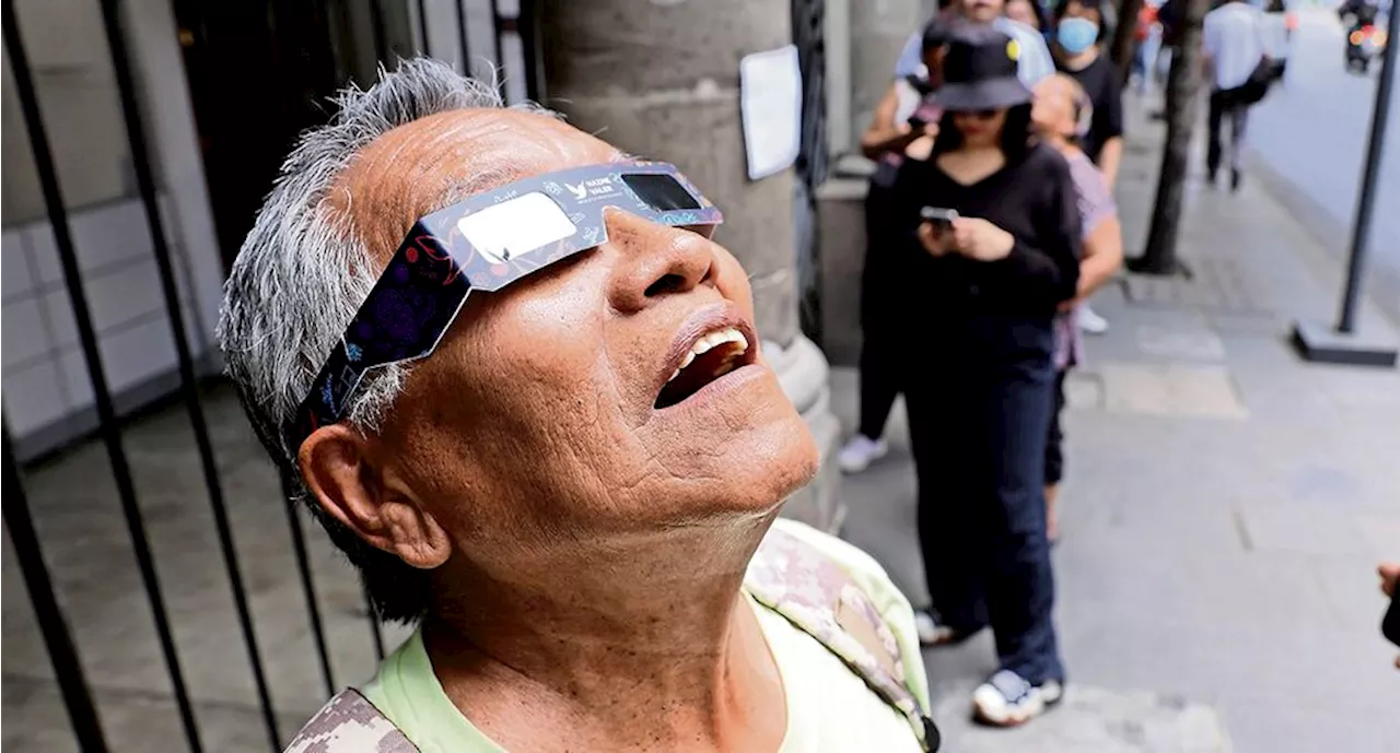 Torreón, Durango y Mazatlán, con lleno para ver el eclipse