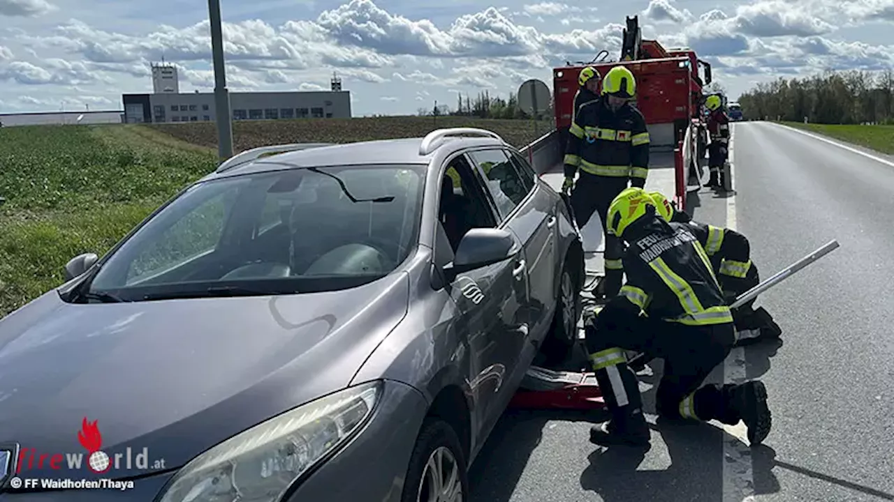 Nö: Auffahrunfall mit drei Fahrzeugen auf B 36 in Waidhofen / Thaya