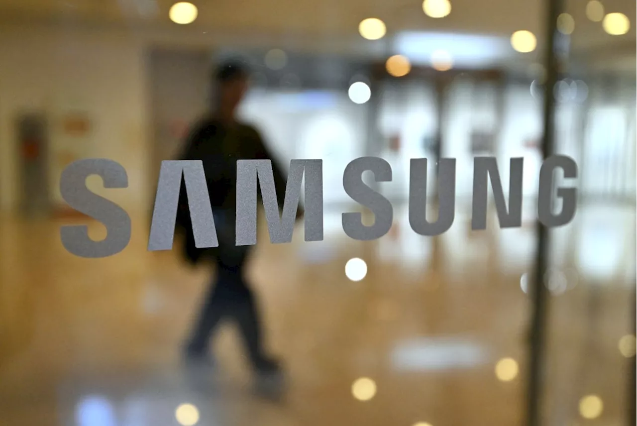 Samsung estimates 10-fold rise in first-quarter profit as chip prices recover