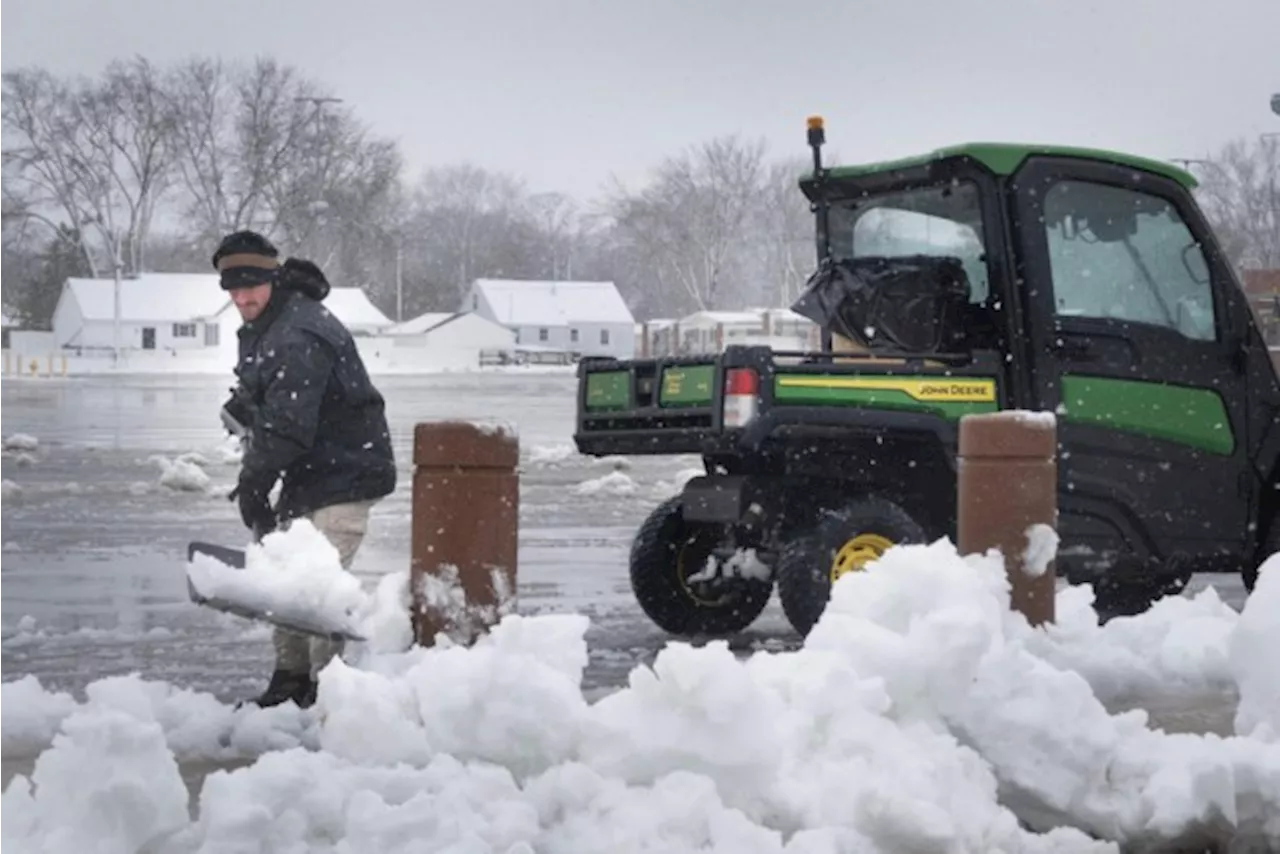Tempête de neige sur la côte est des États-Unis et du Canada