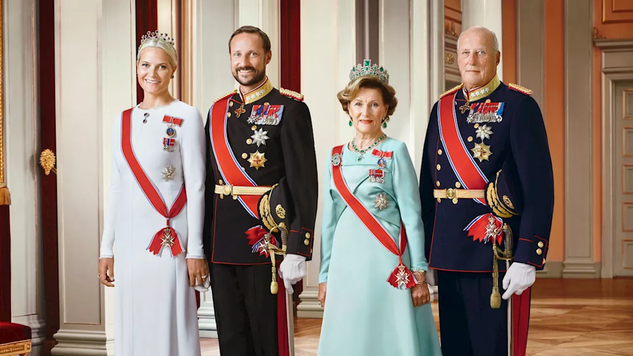 King Harald extends sick leave after hospitalisation as Haakon and Mette-Marit step in