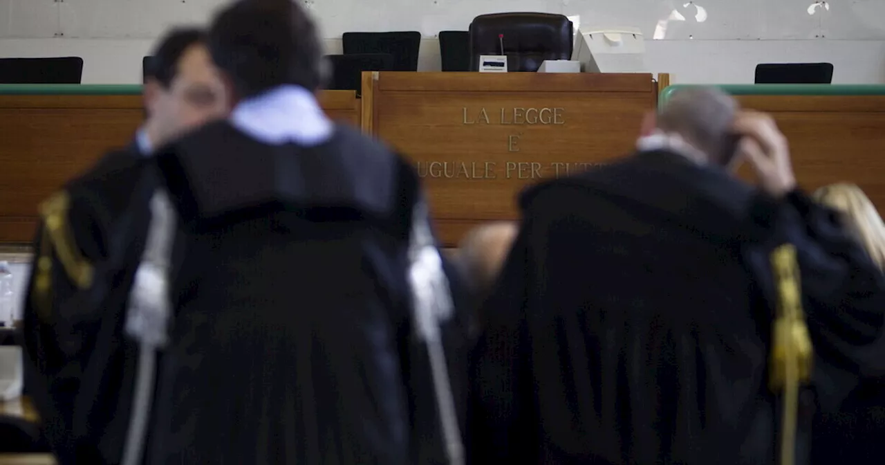 Pregiudicati in procura: a Bari due pm condannati in via definitiva sono ancora in servizio