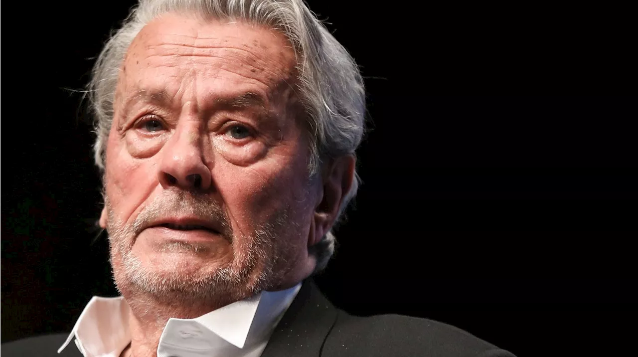 Alain Delon sous curatelle renforcée : une mesure 'excessive', pour l'avocat de sa fille Anouchka