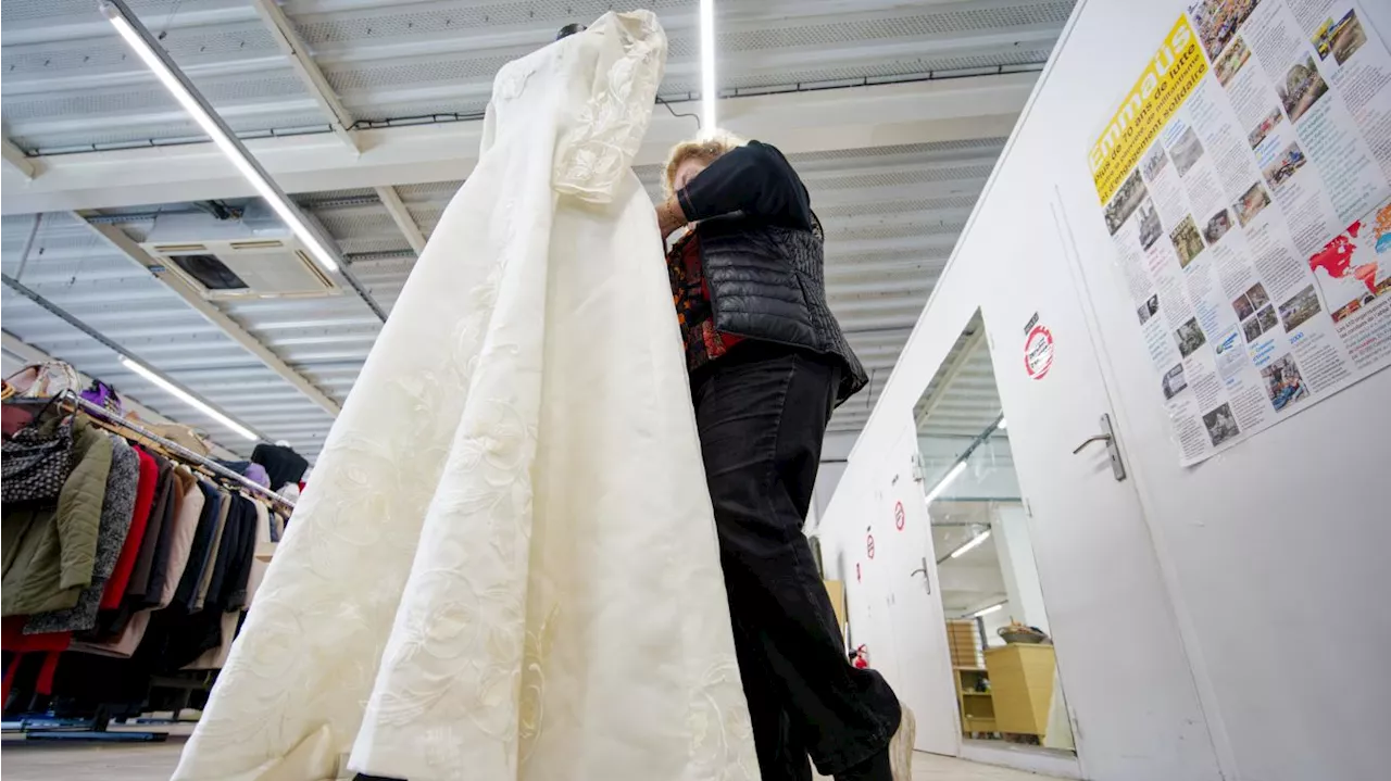 Consommation : Trois bonnes raisons de dire « oui » à une robe de mariée de seconde main