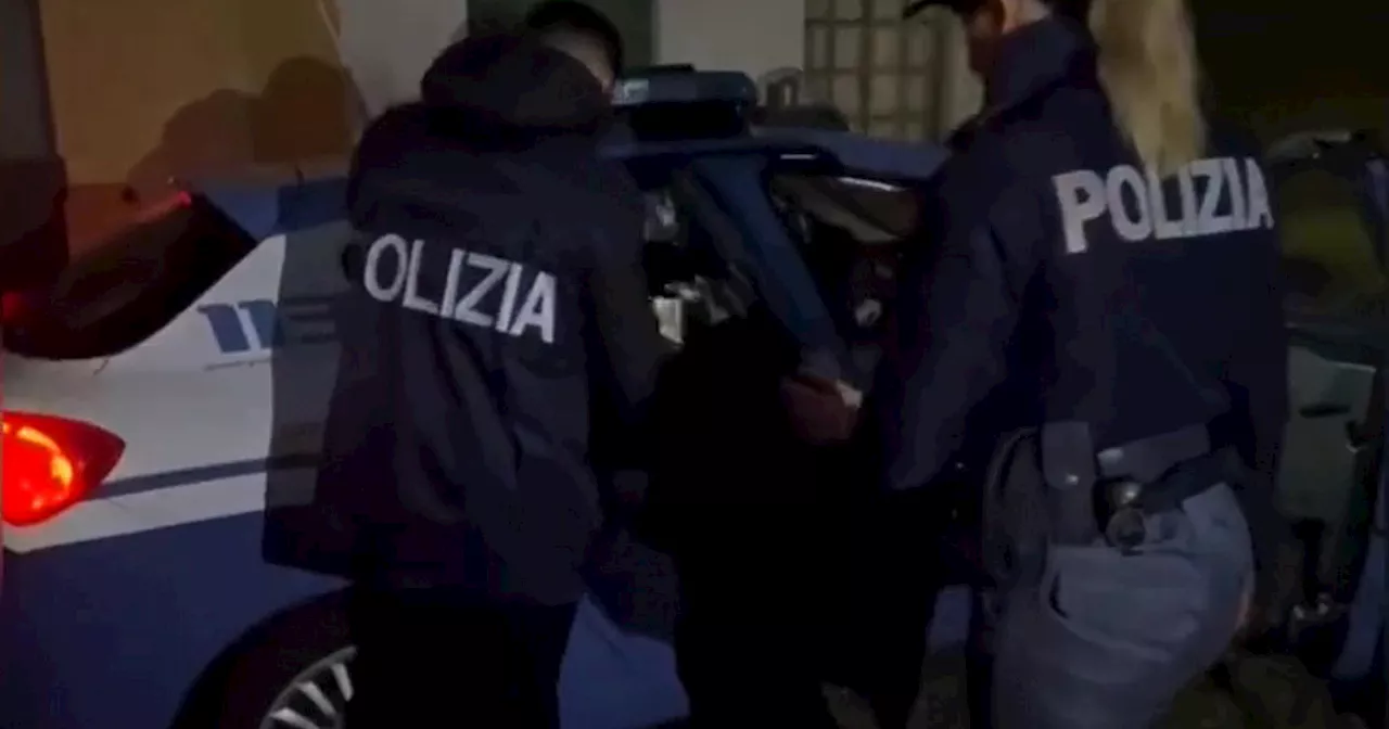 Milano, &#034;la banda delle forze dell&#039;ordine&#034;: 12 arresti, chi sono i rapinatori