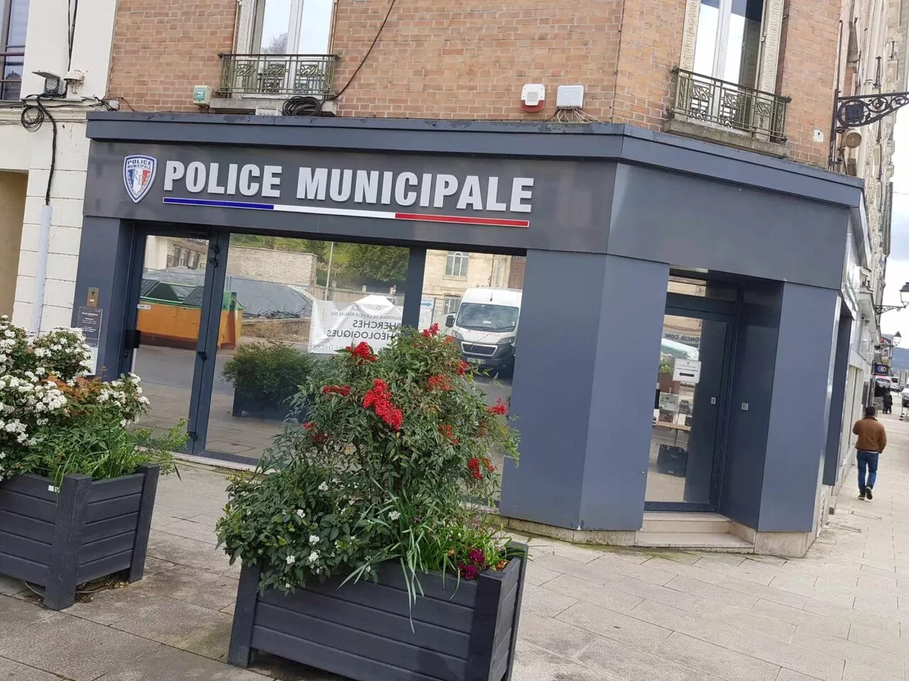 Consultation sur le port d'armes à feu par les policiers municipaux de Château-Thierry