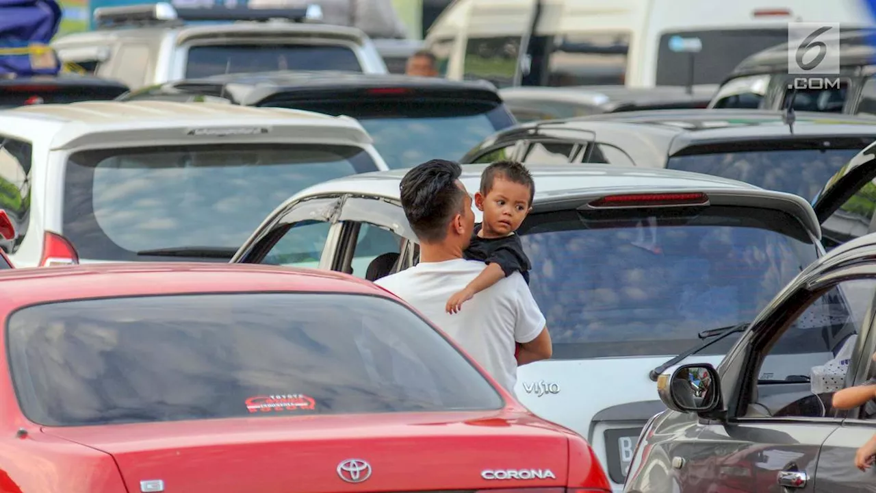 Anak Tantrum Saat Perjalanan Mudik Lebaran? Lakukan Cara Ini untuk Menenangkannya