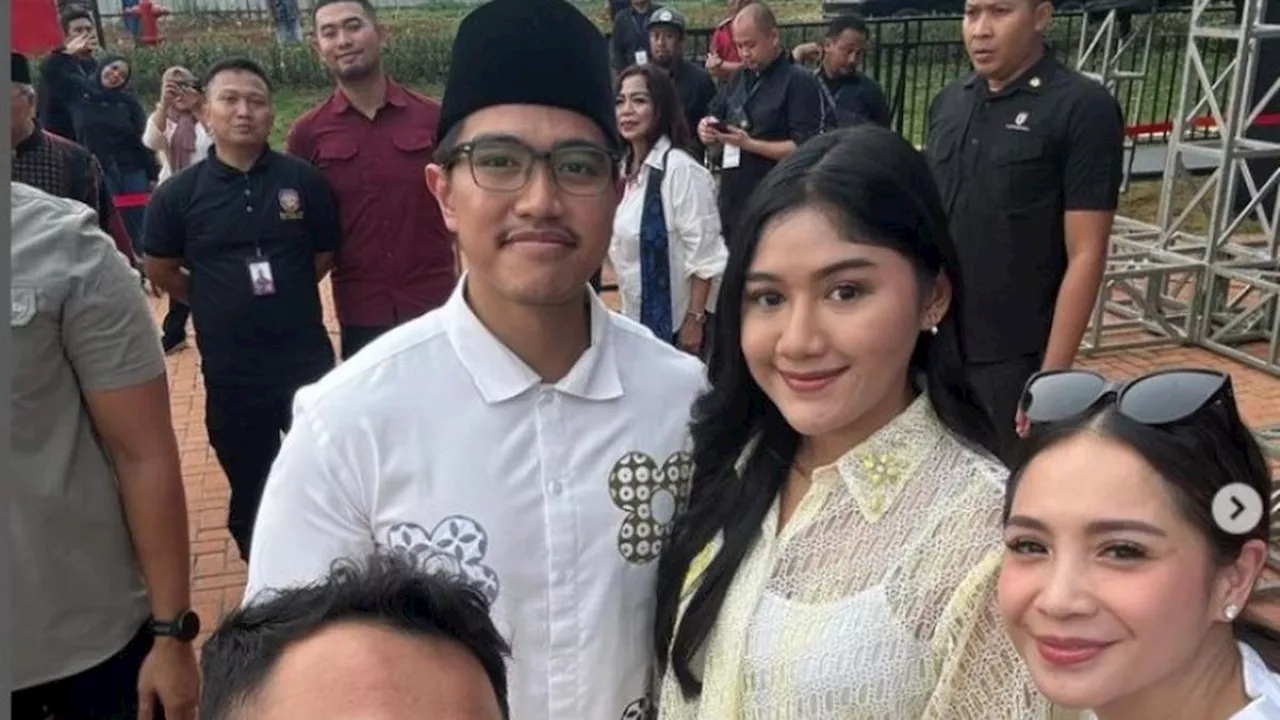 Kaesang Pangarep dan Erina Gudono Tampil Kontras dalam Acara Grand Opening Pusat Kuliner