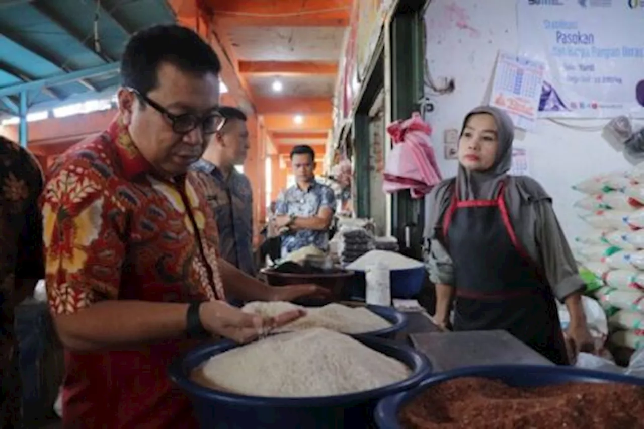 Harga Bahan Pokok di Payakumbuh Stabil Menghadapi Idul Fitri