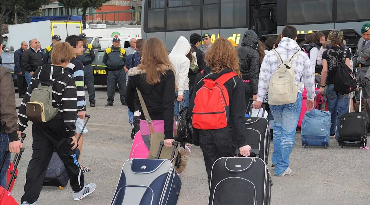 Gita scolastica a Montecatini Terme: 52 persone ricoverate per disturbi gastrointestinali