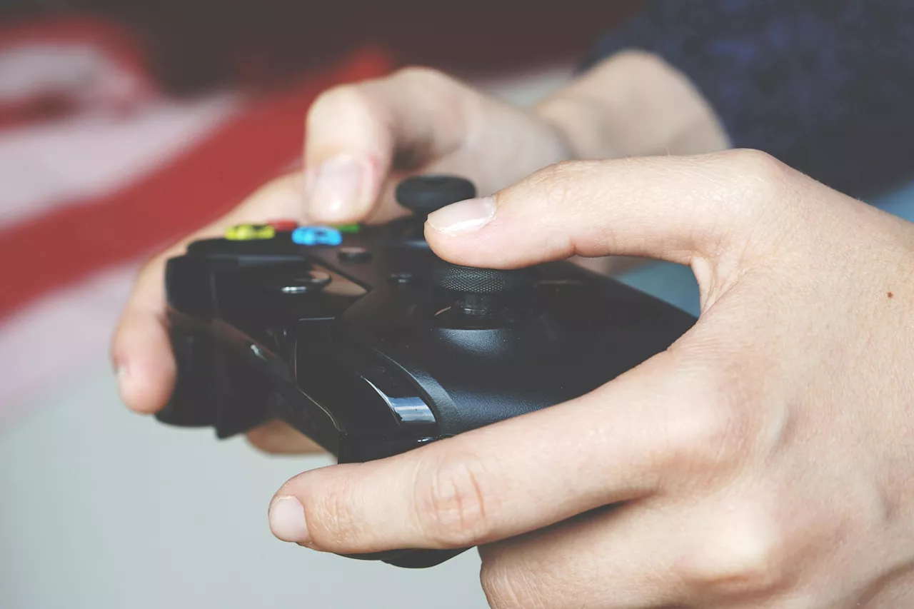 Video game devotees are much more likely to be working-class than middle-class, says research