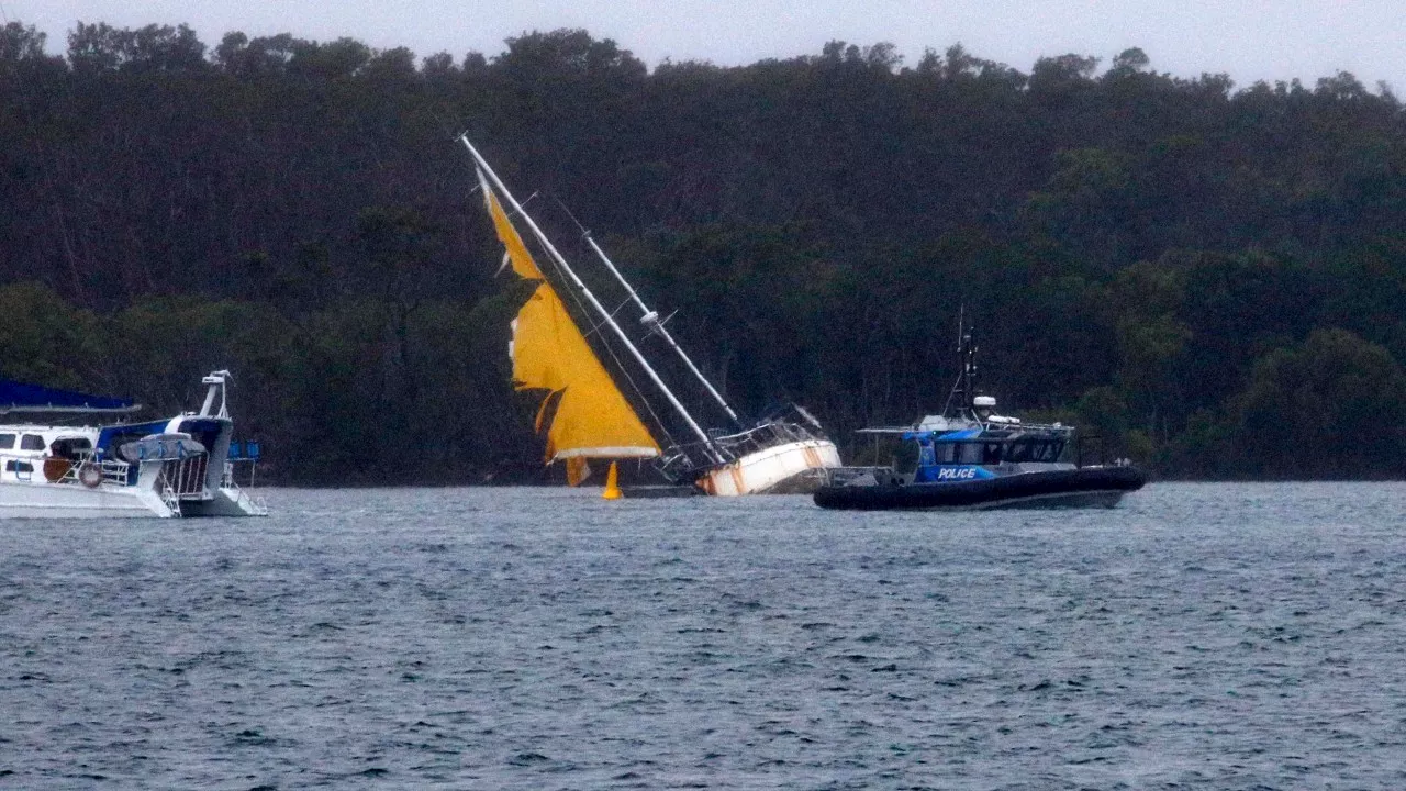 Two injured, others feared missing after Gold Coast boating collision