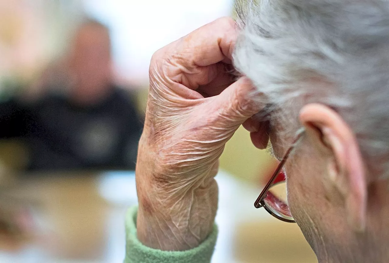 Depression in Elderly Women Linked to Menopause, Experts Say