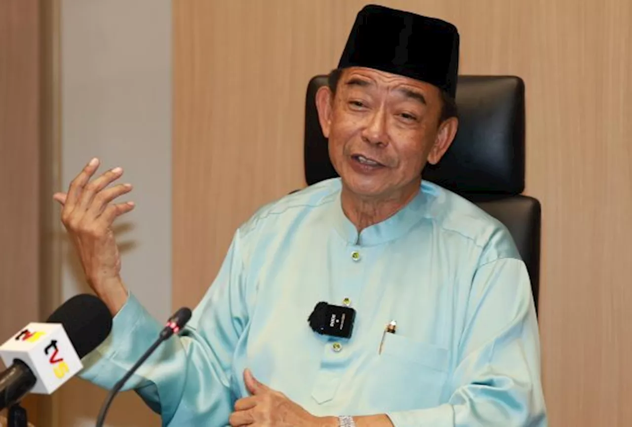 Dr Akmal not barred from entering Sarawak, says minister