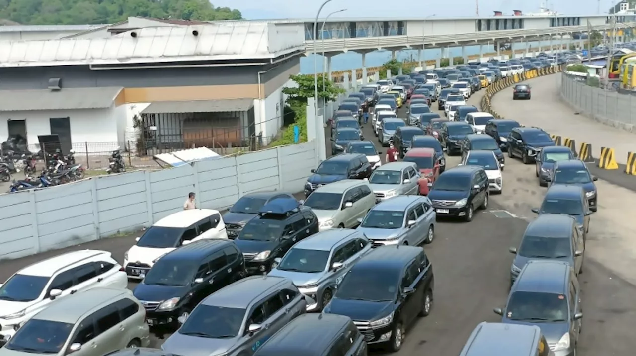 Puncak Arus Mudik Lebaran di Pelabuhan Merak Diprediksi Pada 6 dan 7 April