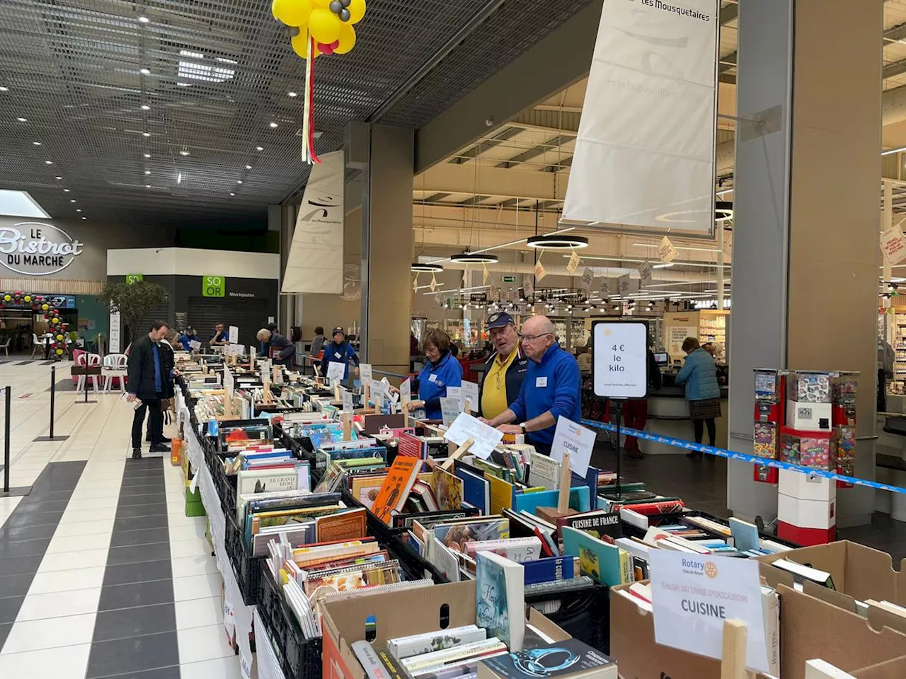 « D’occasion, mais de qualité » : le Rotary Club de Royan vend pour la bonne cause des milliers de livres