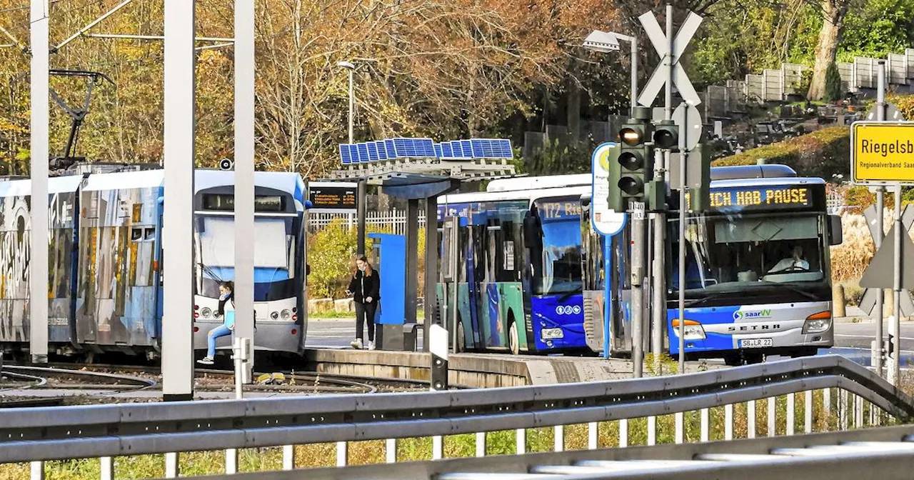 Ortsdurchfahrt Riegelsberg wird gesperrt​, auch Saarbahn fährt nicht mehr durchs Köllertal