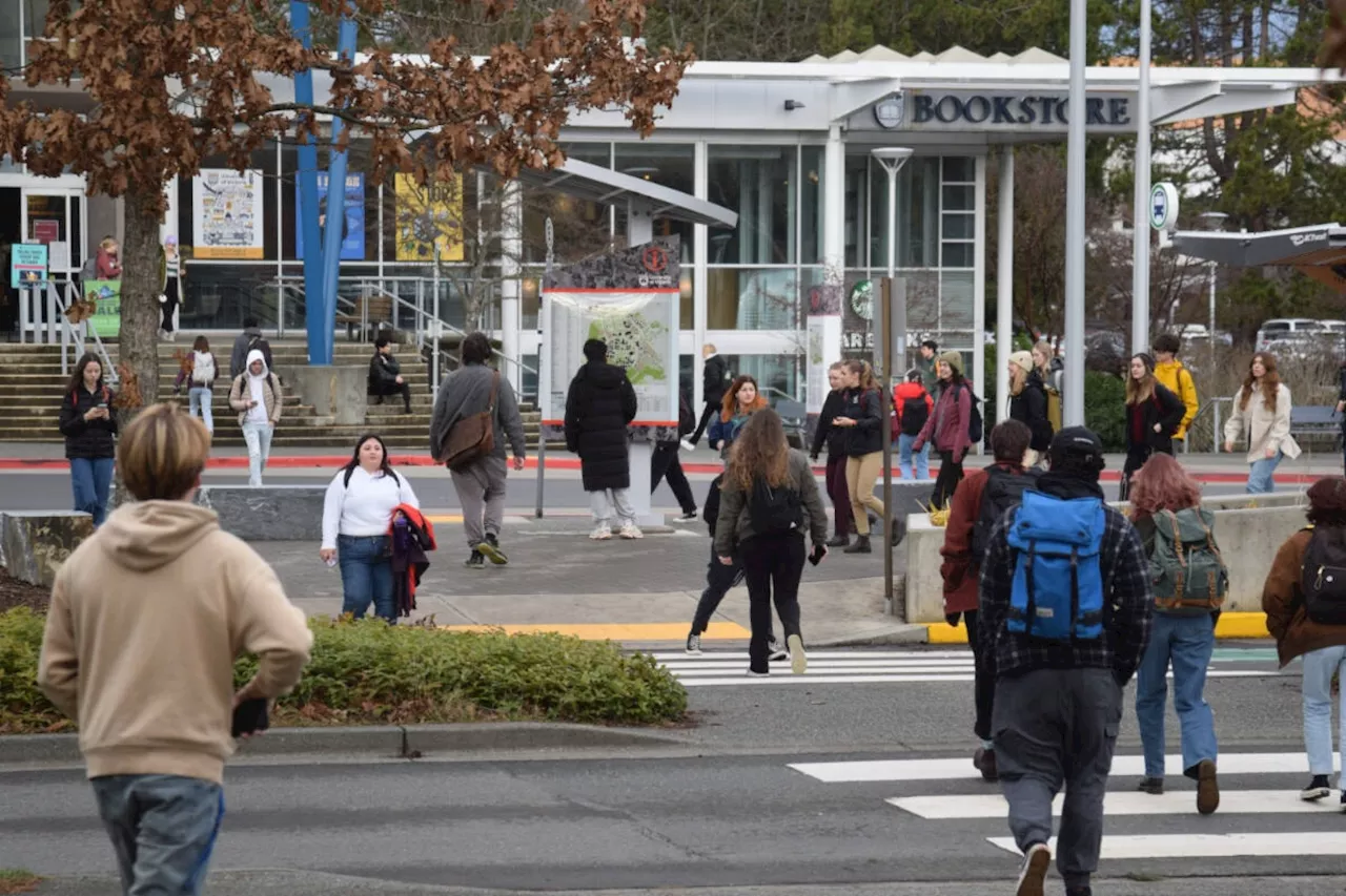 Victoria has higher share of visible minorities with university degree