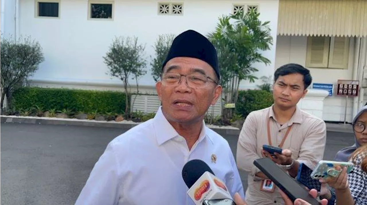 Menko PMK Muhadjir Effendy Meminta Bantuan Sosial Tidak Dikaitkan dengan Pemilu 2024