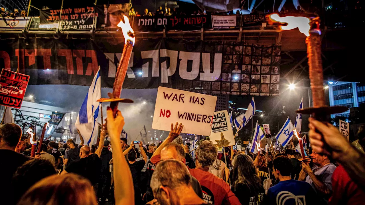 Manifestación masiva en Tel Aviv exige elecciones anticipadas y la vuelta de los rehenes israelíes