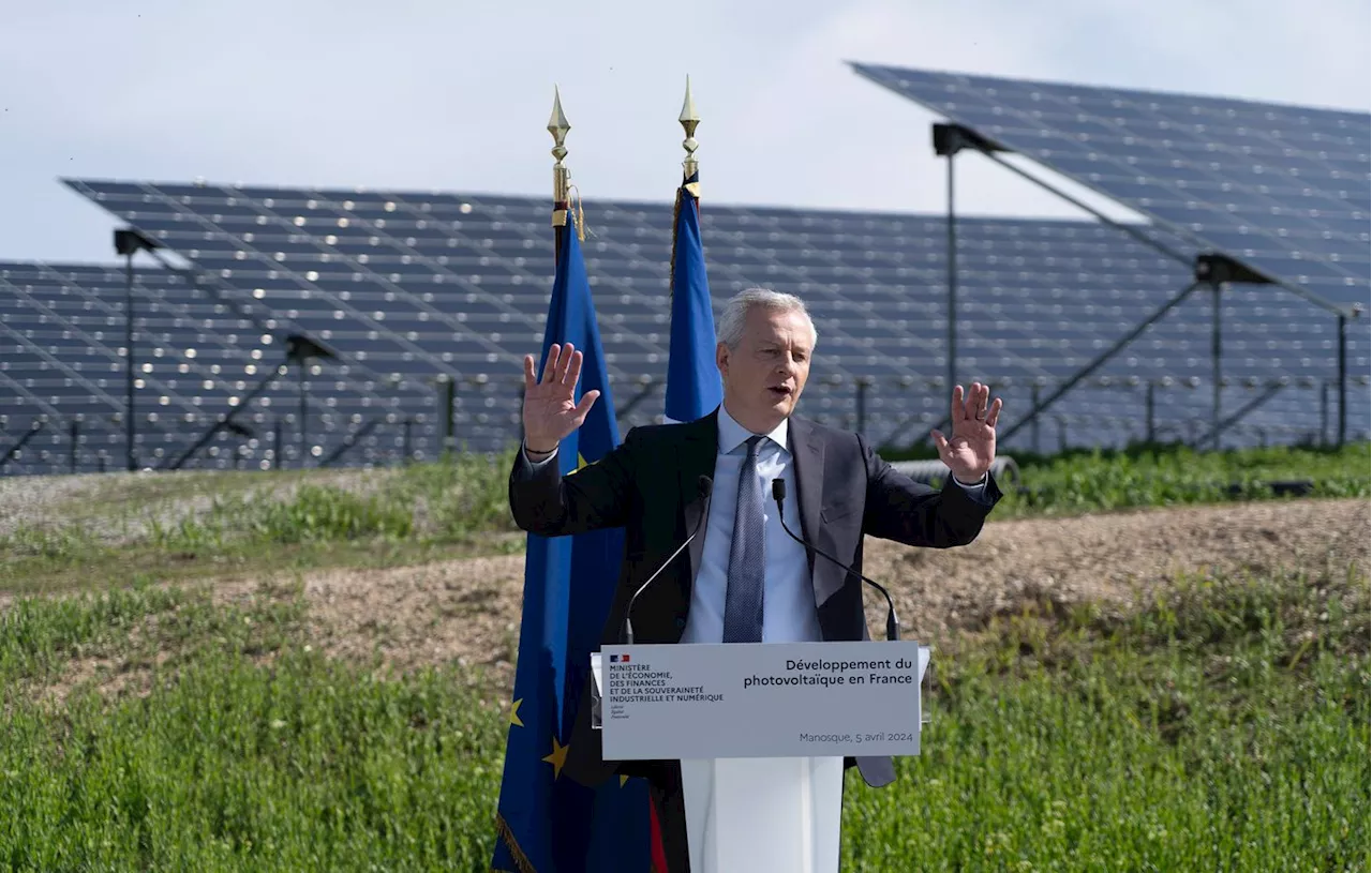 Photovoltaïque : Bruno Le Maire veut des panneaux solaires « made in France »