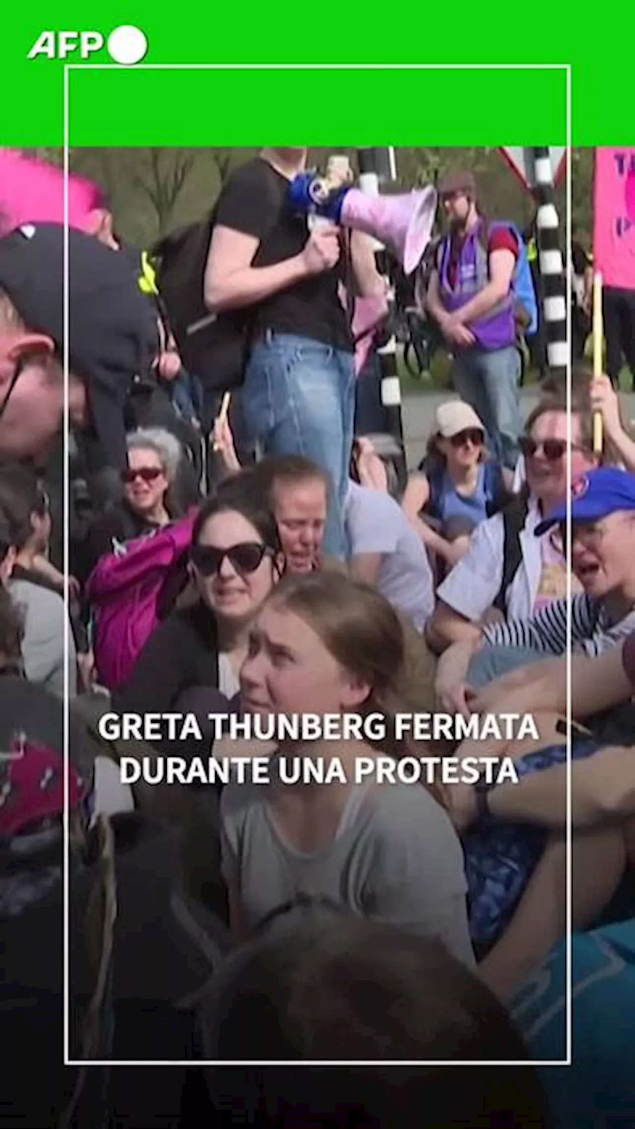 L'Aja, Greta Thunberg fermata durante una protesta