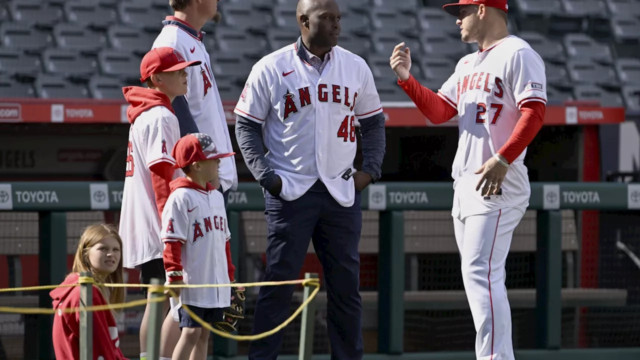 Mike Trout eyes '20-plus' steals while playing with freedom under new Angels manager Ron Washington