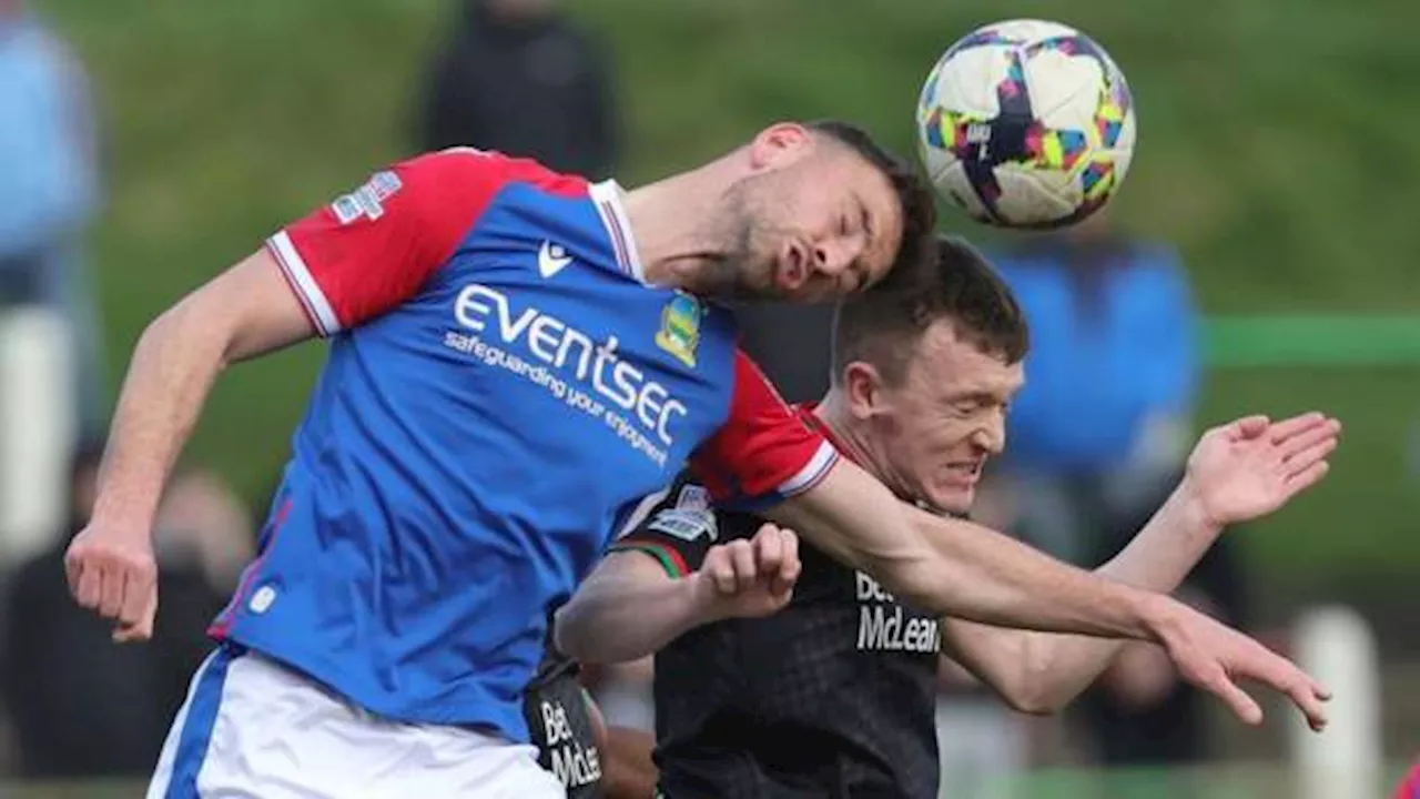 Linfield trail Larne by point after draw with Glens