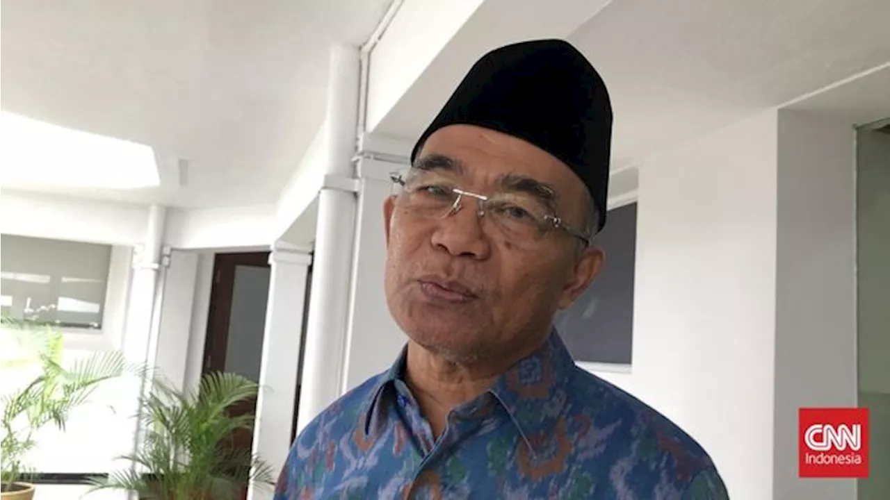 Menko PMK Muhadjir Effendy Meminta Bantuan TNI AL untuk Pemudik Tanpa Tiket