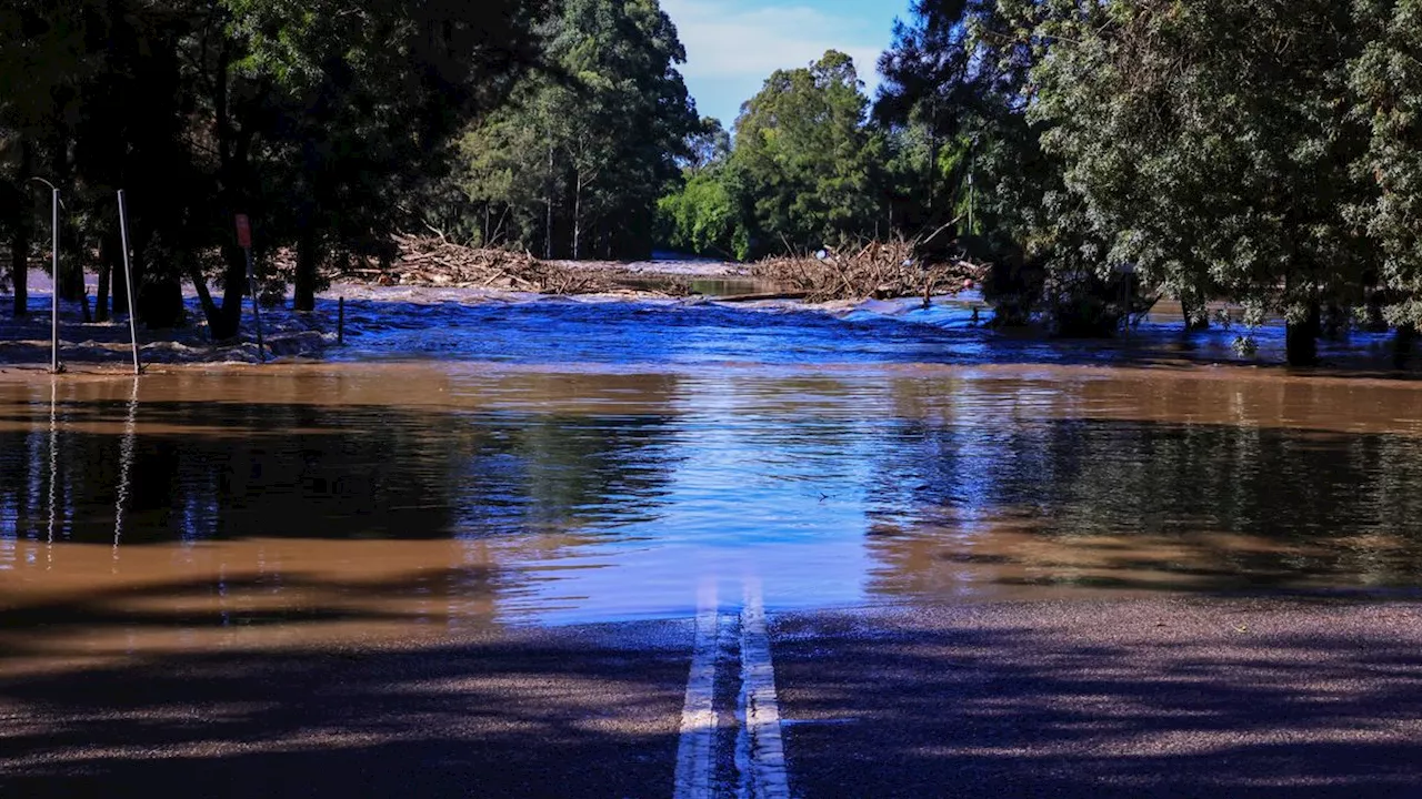 Unwetter in Australien: Extremregen setzt Sydney unter Wasser