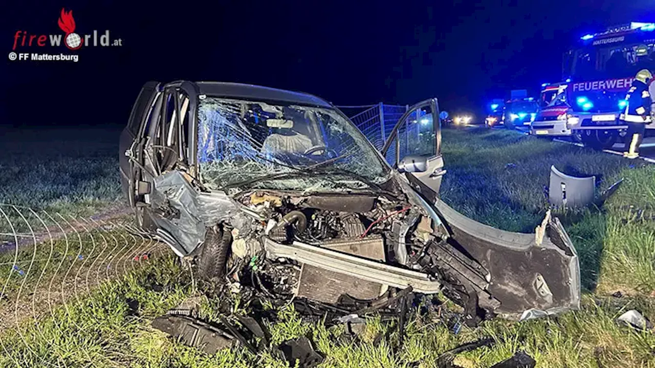 Schwerer Verkehrsunfall mit eingeklemmter Person