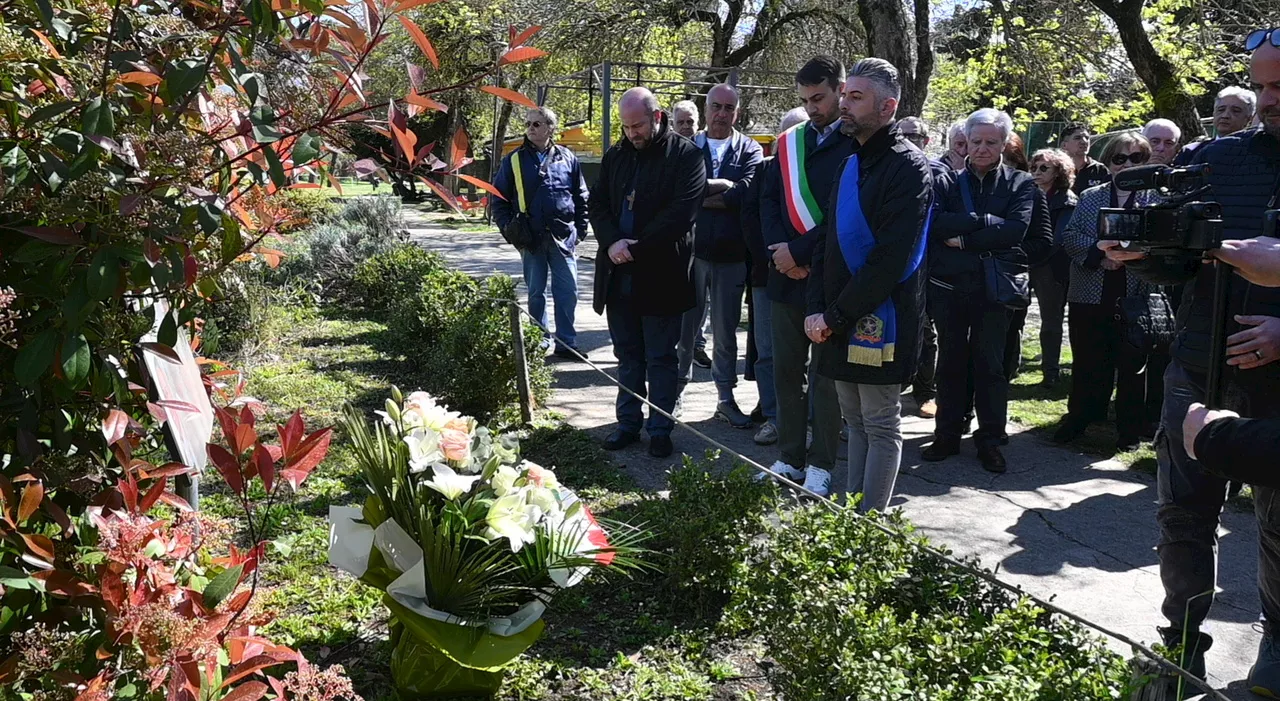 I genitori di Valentina Orlandi, morta a L'Aquila la notte del terremoto, hanno costituito un'associazione per