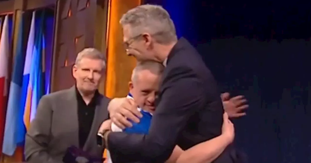 RTE Late Late Show award recipient 'wins the internet' with 'class moment'