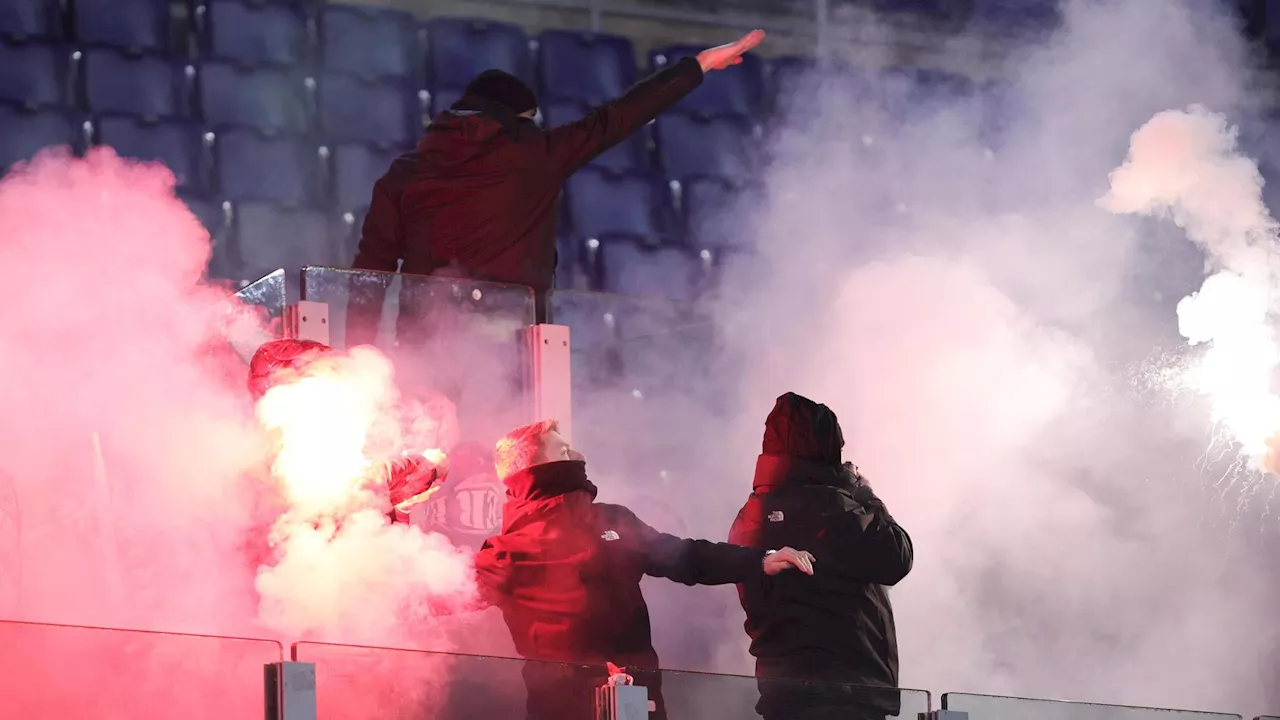 Scontri tra laziali e romanisti vicino allo stadio Olimpico, arrestato un tifoso della Roma