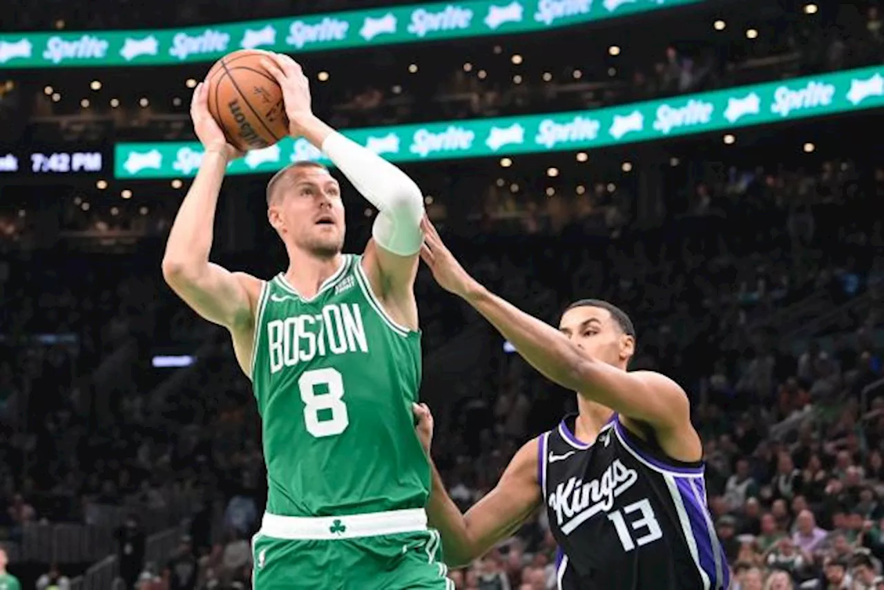 Les Boston Celtics résistent aux Sacramento Kings, les Milwaukee Bucks en pleine chute