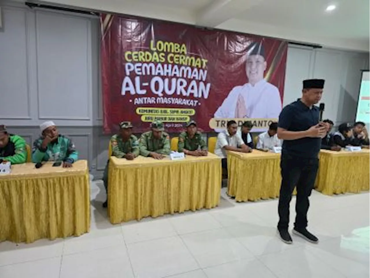 Keseruan saat Sopir Angkot dan Ojol Adu Pintar dalam Pemahaman Al Quran